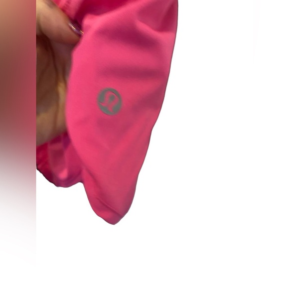 *NWT Lululemon swiftly shorts Size S - Picture 4 of 5
